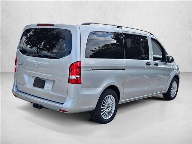 Used 2023 Mercedes-Benz Metris Passenger image 5