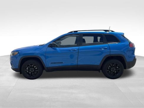 Used 2023 Jeep Cherokee Altitude Lux AWD/4WD image 4