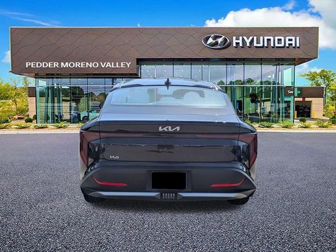 Used 2025 Kia K4 FWD image 4