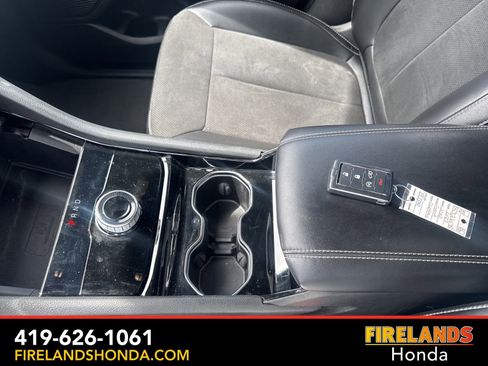 Used 2023 Jeep Grand Cherokee Altitude AWD/4WD image 23