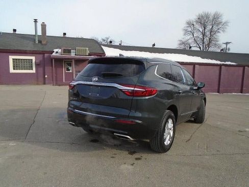 Used 2020 Buick Enclave Essence w/ Sound and Sites Package AWD/4WD image 27