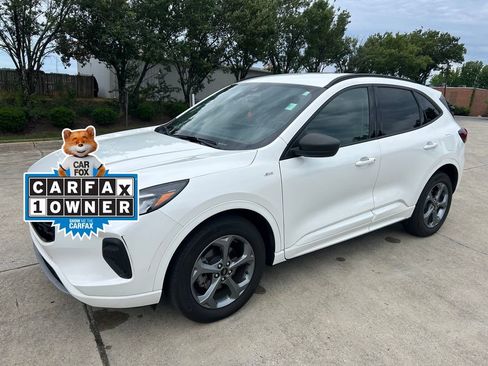 Used 2023 Ford Escape ST-Line w/ Tech Pack #1 AWD/4WD image 1