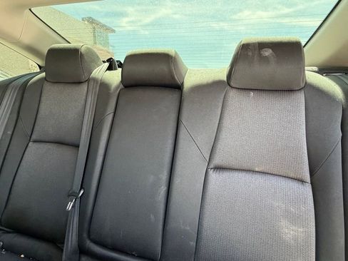 Used 2019 Honda Accord LX image 10