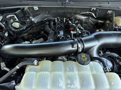 Used 2024 Ford Expedition Limited AWD/4WD image 57