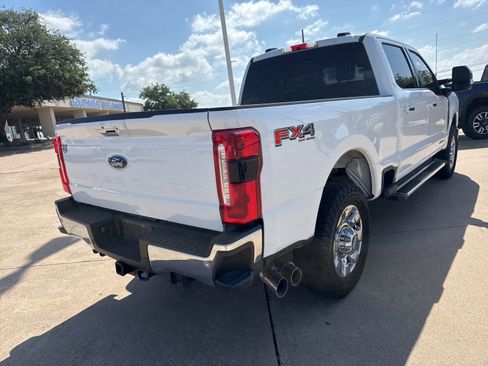 Used 2023 Ford F350 Lariat w/ Chrome Package AWD/4WD image 7