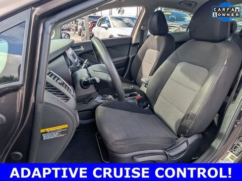 Used 2018 Kia Forte LX image 4