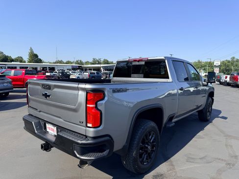 New 2026 Chevrolet Silverado 2500 LT w/ Trail Boss Package AWD/4WD image 4