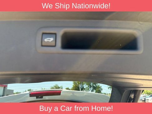 Used 2021 Toyota Highlander XLE AWD/4WD image 28