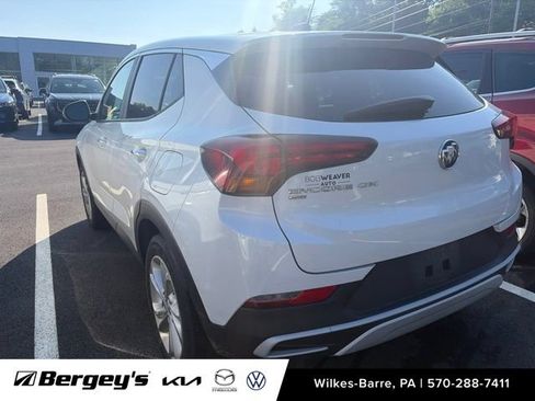 Used 2020 Buick Encore GX Preferred w/ Cold Weather Comfort Package AWD/4WD image 8