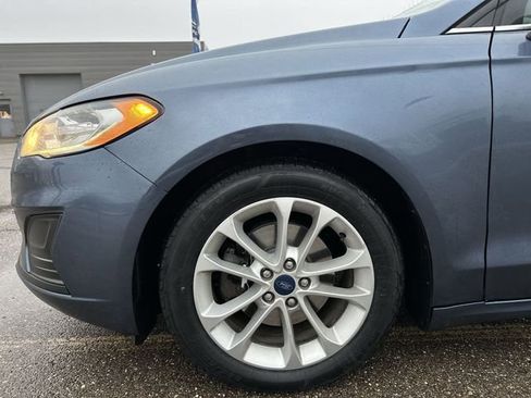 Used 2019 Ford Fusion SE image 20