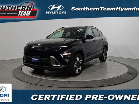 Certified 2025 Hyundai Kona SEL AWD/4WD image 1