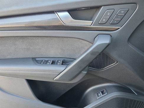 Used 2023 Audi SQ5 Premium Plus w/ Premium Plus Package image 17