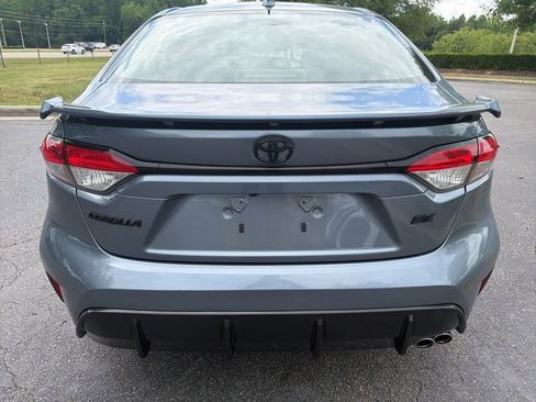 Used 2025 Toyota Corolla SE w/ SE Premium Package FWD image 5