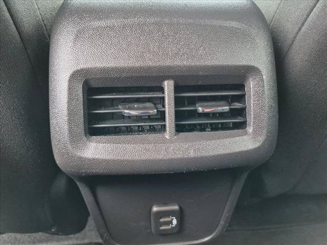 Used 2024 Chevrolet Equinox LT AWD/4WD image 17