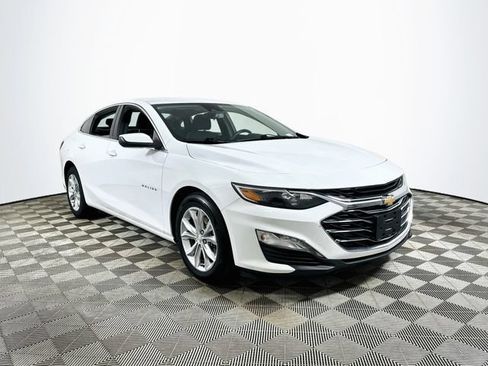 Used 2024 Chevrolet Malibu LT FWD image 1