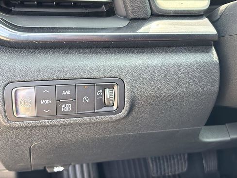 New 2026 GMC Terrain AT4 w/ LPO, Black Badging Package AWD/4WD image 25