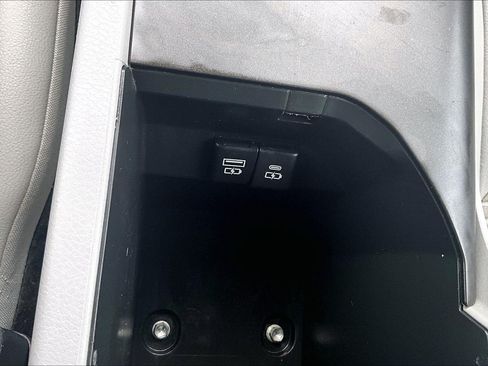 Used 2023 Toyota Camry SE w/ Audio Upgrade Package FWD image 32