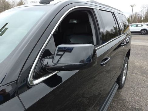 Used 2019 Chevrolet Tahoe LT image 38