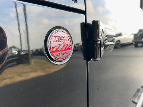 Used 2023 Jeep Gladiator Rubicon w/ Trailer Tow Package image 11