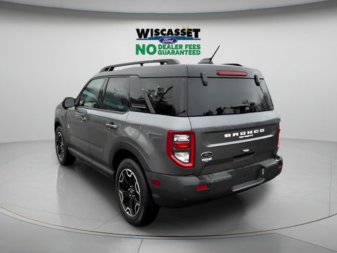 Certified 2025 Ford Bronco Sport Outer Banks w/ Outer Banks Tech Package+ AWD/4WD image 28