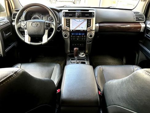 Used 2022 Toyota 4Runner Limited AWD/4WD image 30