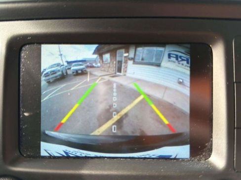 Used 2016 Jeep Renegade Latitude w/ Cold Weather Group image 27