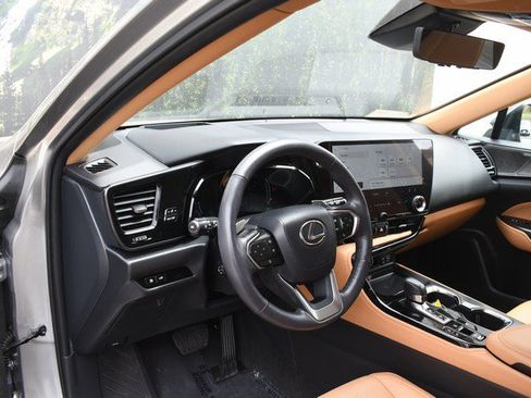 Used 2024 Lexus NX 350h AWD w/ Vision Package image 14