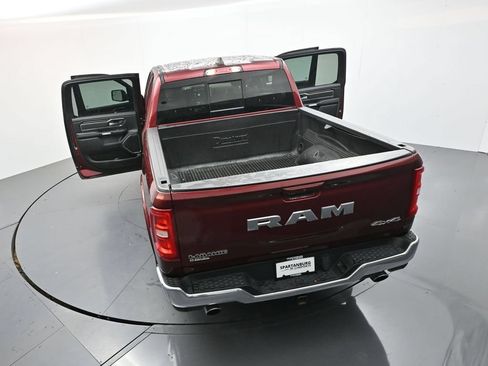 Used 2025 RAM 1500 Laramie AWD/4WD image 37