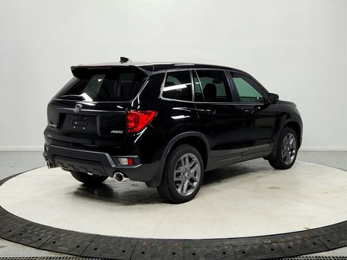 Used 2023 Honda Passport EX-L image 7