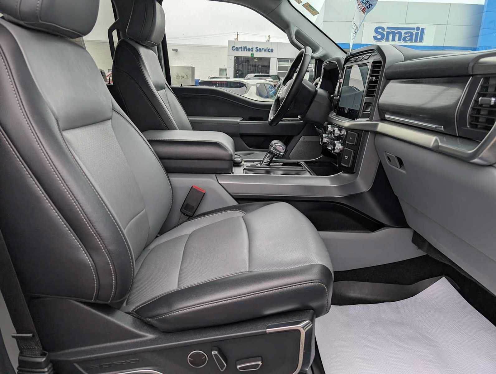 Used 2022 Ford F150 Lariat w/ Equipment Group 502A High AWD/4WD image 44