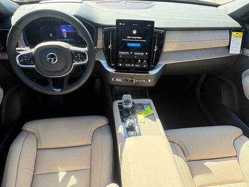 New 2026 Volvo XC90 B6 Ultra w/ Protection Package Premier image 10
