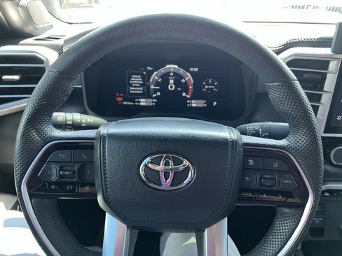 Used 2024 Toyota Tundra Platinum AWD/4WD image 29