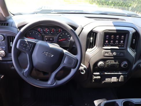 New 2026 Chevrolet Silverado 2500 Custom w/ Custom Value Package AWD/4WD image 18