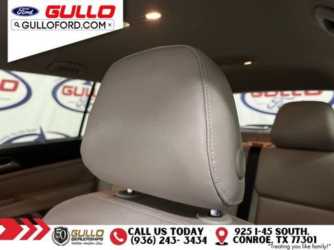 Used 2018 Volkswagen Atlas SE w/ R-Line Package FWD image 17