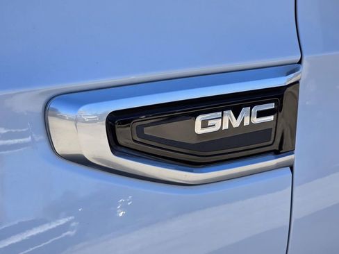 Used 2024 GMC Yukon Denali image 46