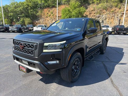 Used 2023 Nissan Frontier PRO-4X w/ Pro-4X Premium Package AWD/4WD image 1
