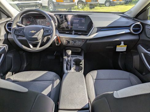 New 2026 Chevrolet Trax LS w/ Driver Confidence Package image 14