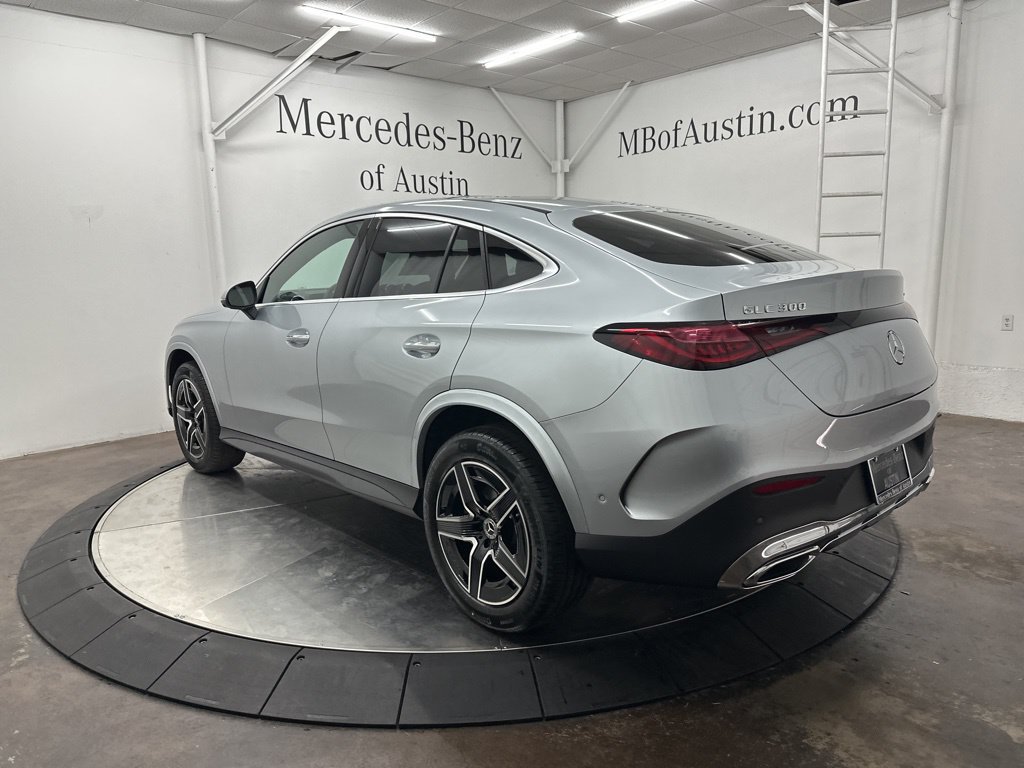 Used 2026 Mercedes-Benz GLC 300 4MATIC image 5