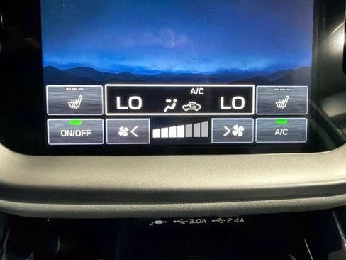 Used 2025 Subaru Outback Premium w/ Tech Package 1 AWD/4WD image 12