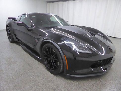 Used 2019 Chevrolet Corvette Grand Sport RWD image 8
