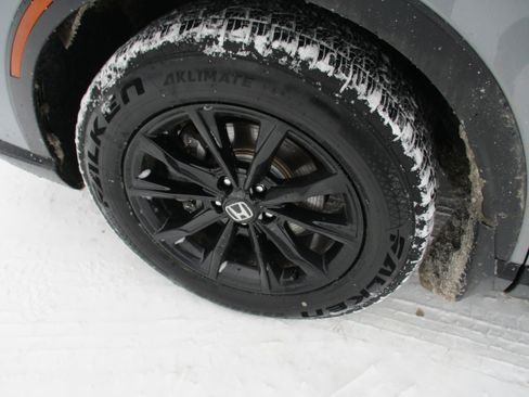 Certified 2024 Honda CR-V Sport image 9