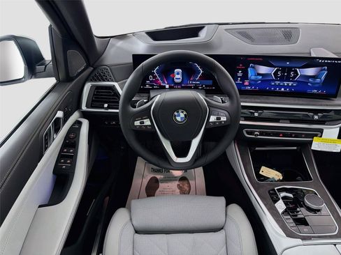 New 2026 BMW X5 xDrive40i w/ Climate Comfort Package AWD/4WD image 24