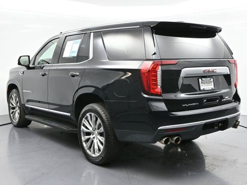 Used 2021 GMC Yukon Denali w/ Advanced Technology Package AWD/4WD image 5