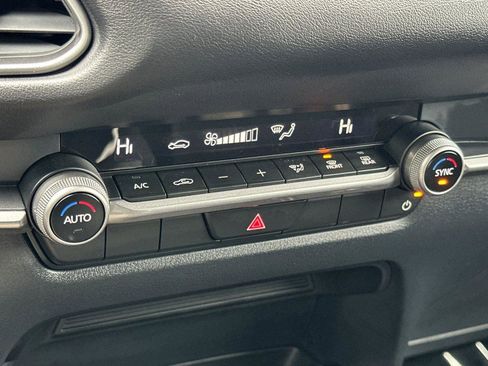 Certified 2025 MAZDA CX-30 AWD 2.5 S w/ Select Sport Pkg image 23