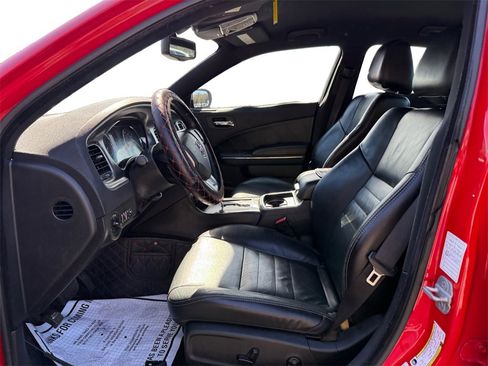 Used 2014 Dodge Charger R/T image 9