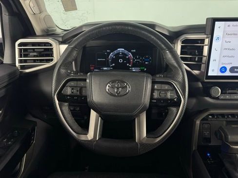 Used 2024 Toyota Tundra Limited image 22