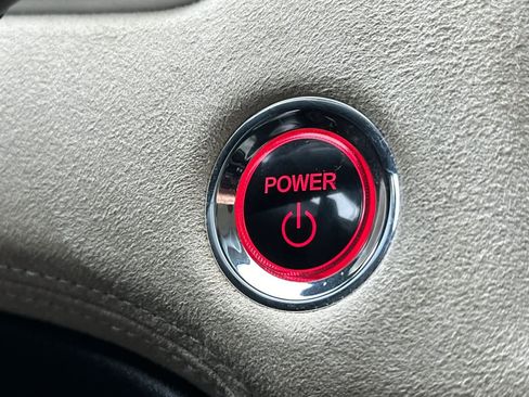 Certified 2018 Honda Clarity Touring image 25