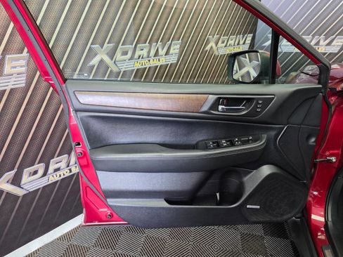 Used 2016 Subaru Outback 2.5i Limited image 17