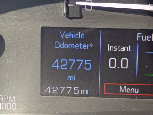 Used 2019 Cadillac XTS Luxury image 30