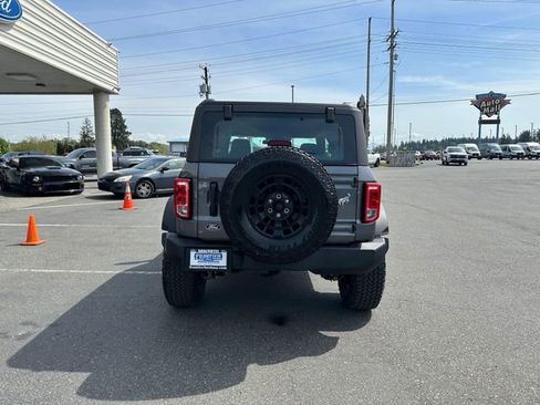 New 2026 Ford Bronco 2-Door AWD/4WD image 3